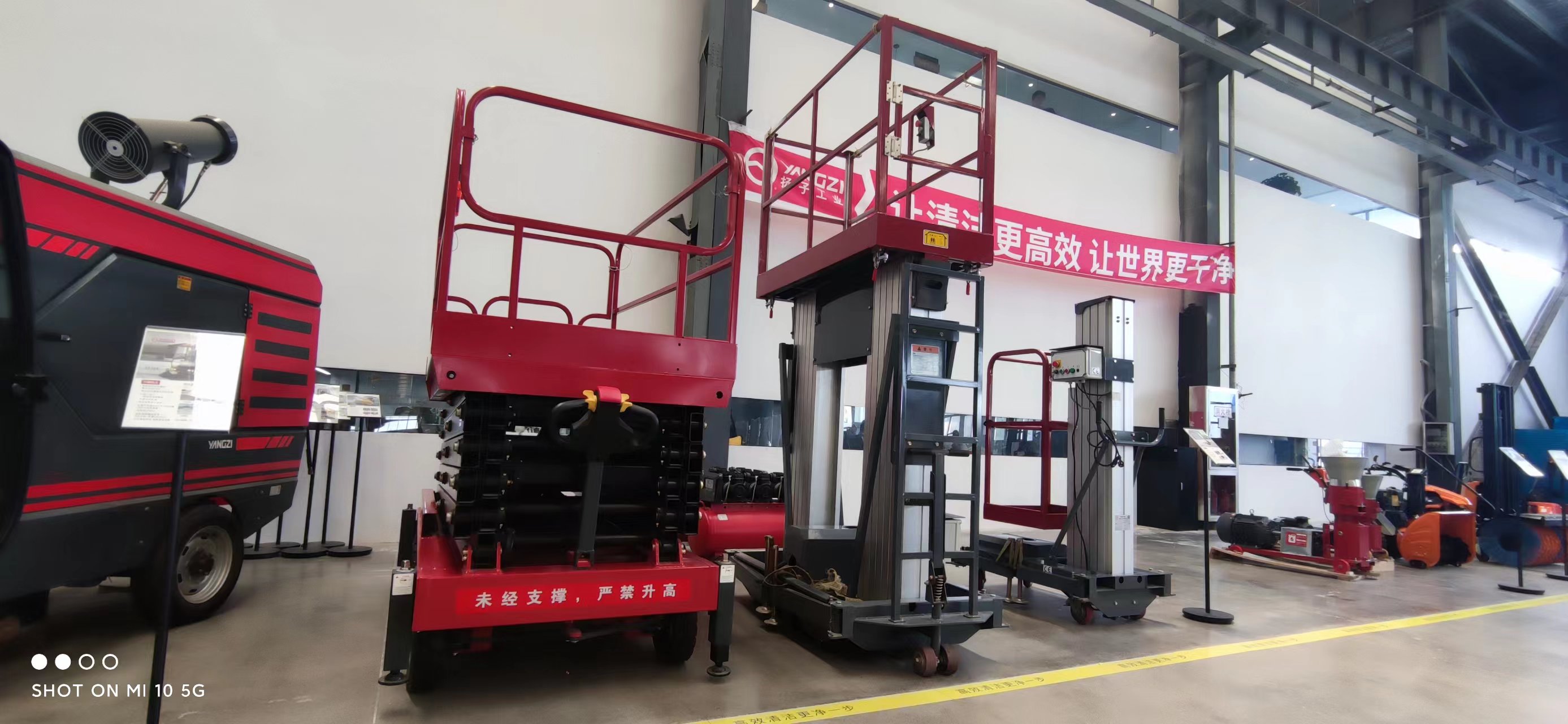 揚(yáng)子倉(cāng)庫(kù)叉車(chē)廠家 揚(yáng)子倉(cāng)庫(kù)叉車(chē)廠家